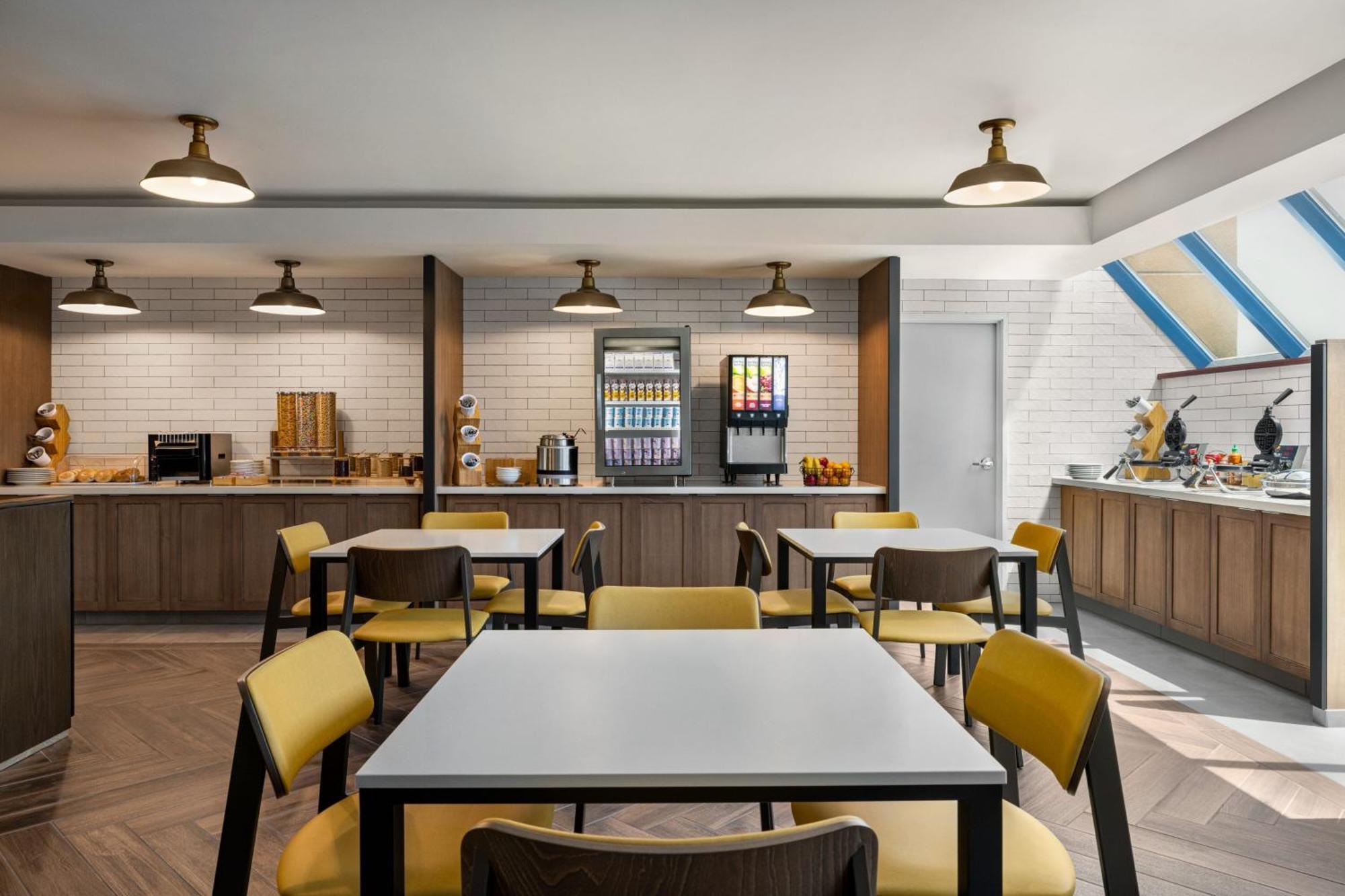 Fairfield By Marriott Inn & Suites Madison South Экстерьер фото