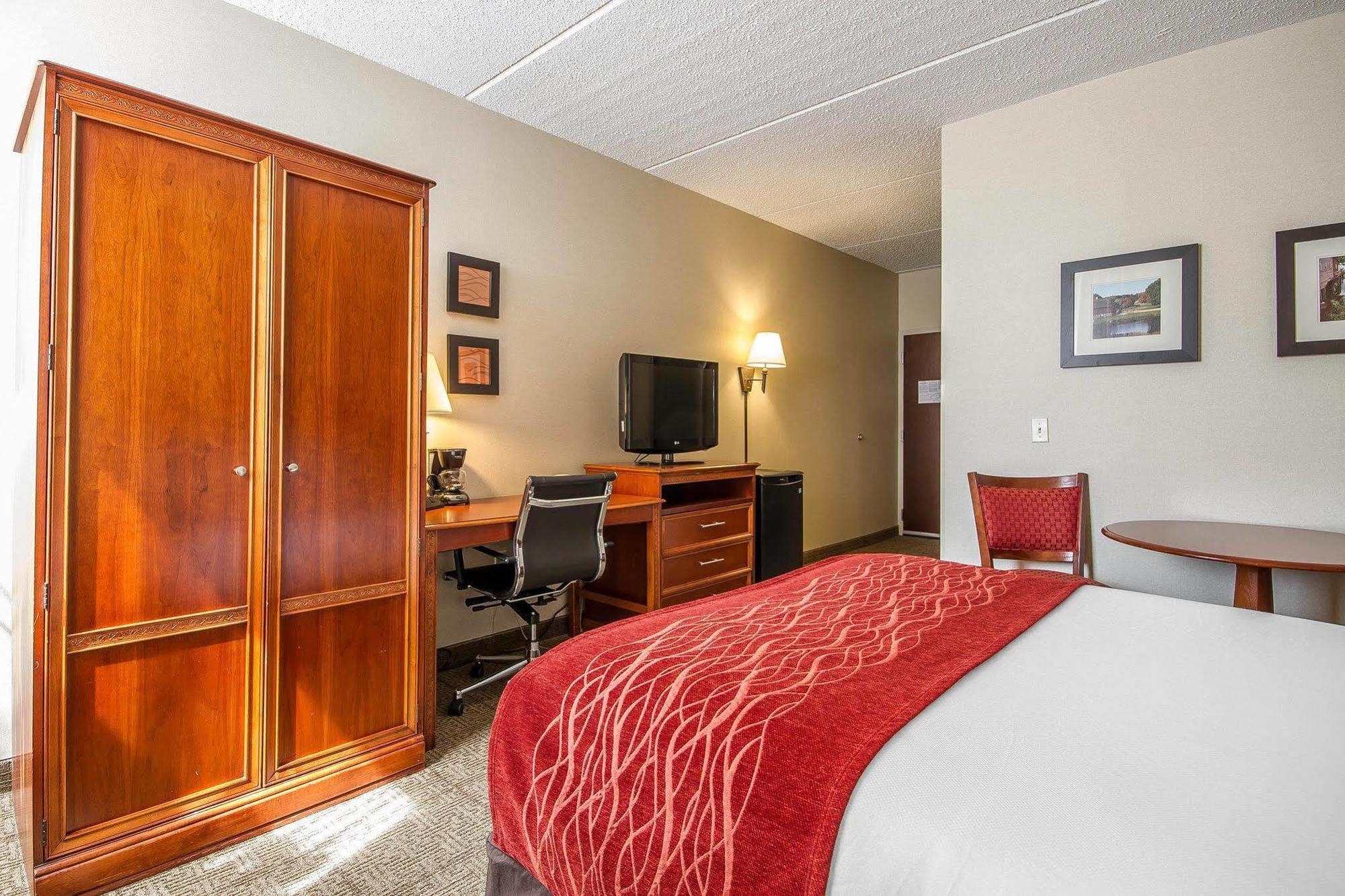 Fairfield By Marriott Inn & Suites Madison South Экстерьер фото